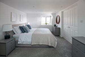 Bedroom - click for photo gallery